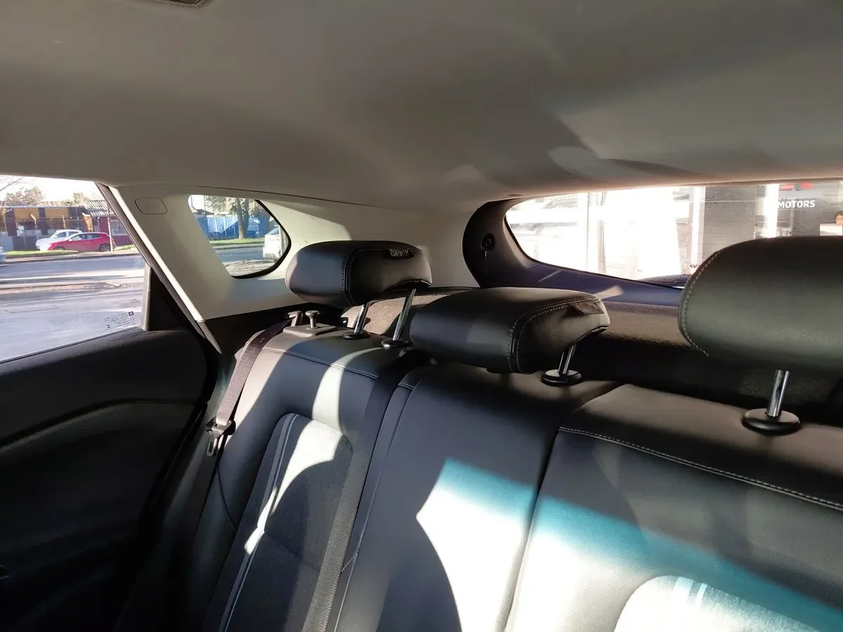 Chevrolet Tracker 1.2t Ltz Fwd At 5p año 2023