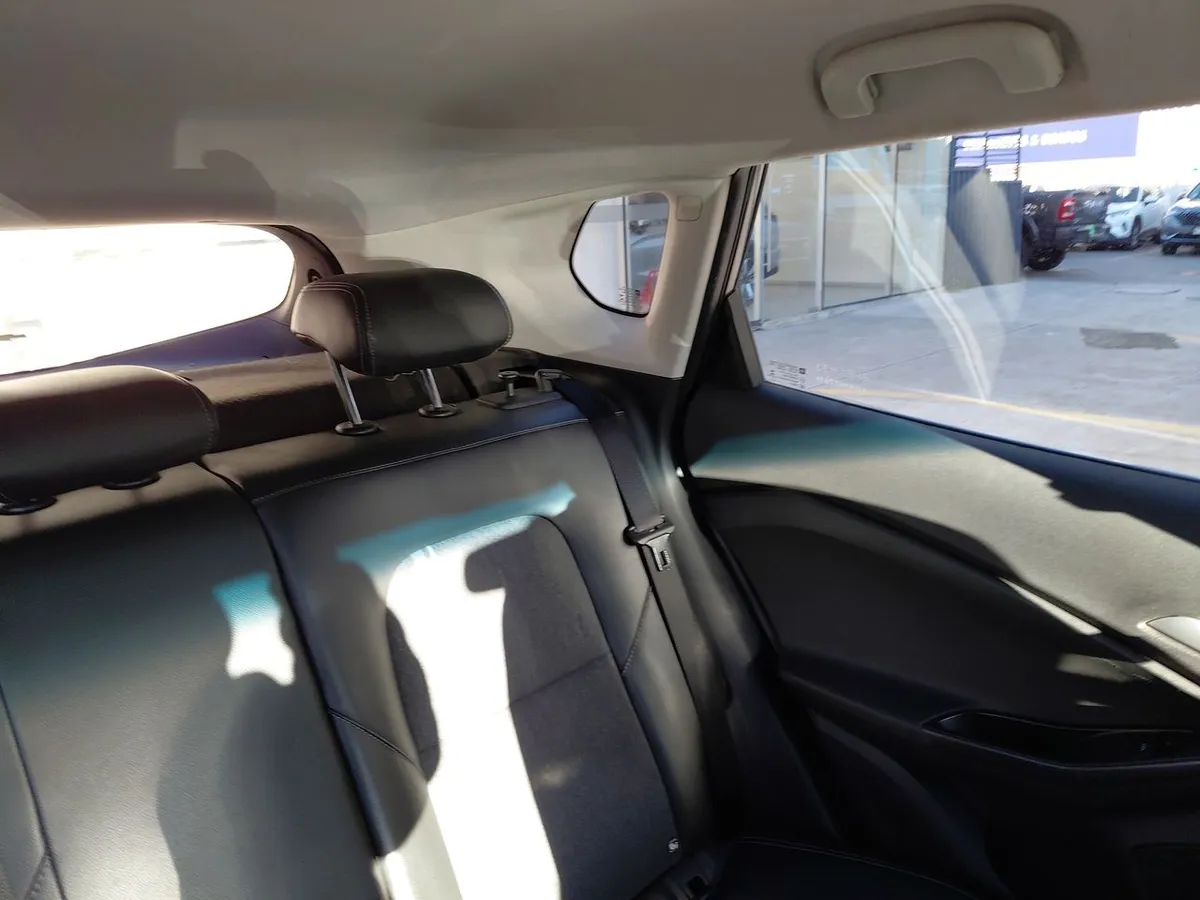 Chevrolet Tracker 1.2t Ltz Fwd At 5p año 2023