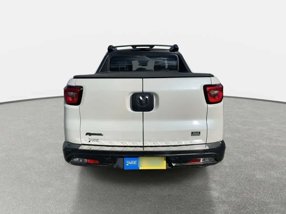 Ram 1000 2.0 Rebel Diesel 4x4 Dob. Cab. At 4p año 2022