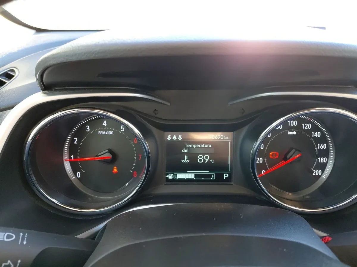 Chevrolet Tracker 1.2t Ltz Fwd At 5p año 2023