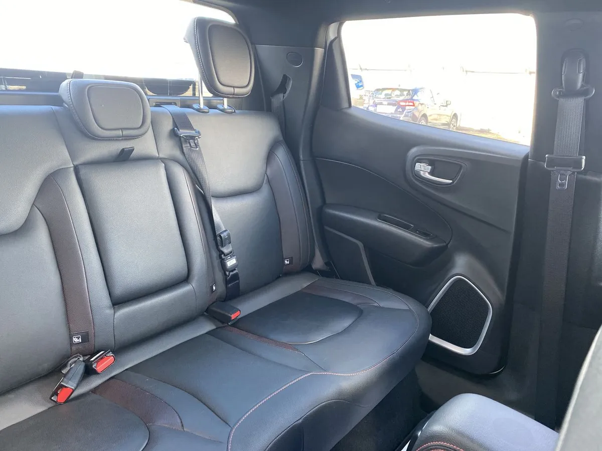 Ram 1000 2.0 Rebel Diesel 4x4 Dob. Cab. At 4p año 2022