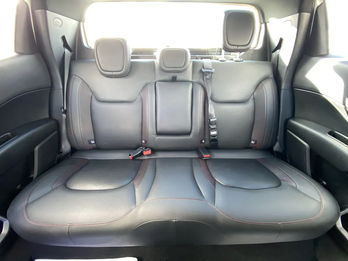 Ram 1000 2.0 Rebel Diesel 4x4 Dob. Cab. At 4p año 2022