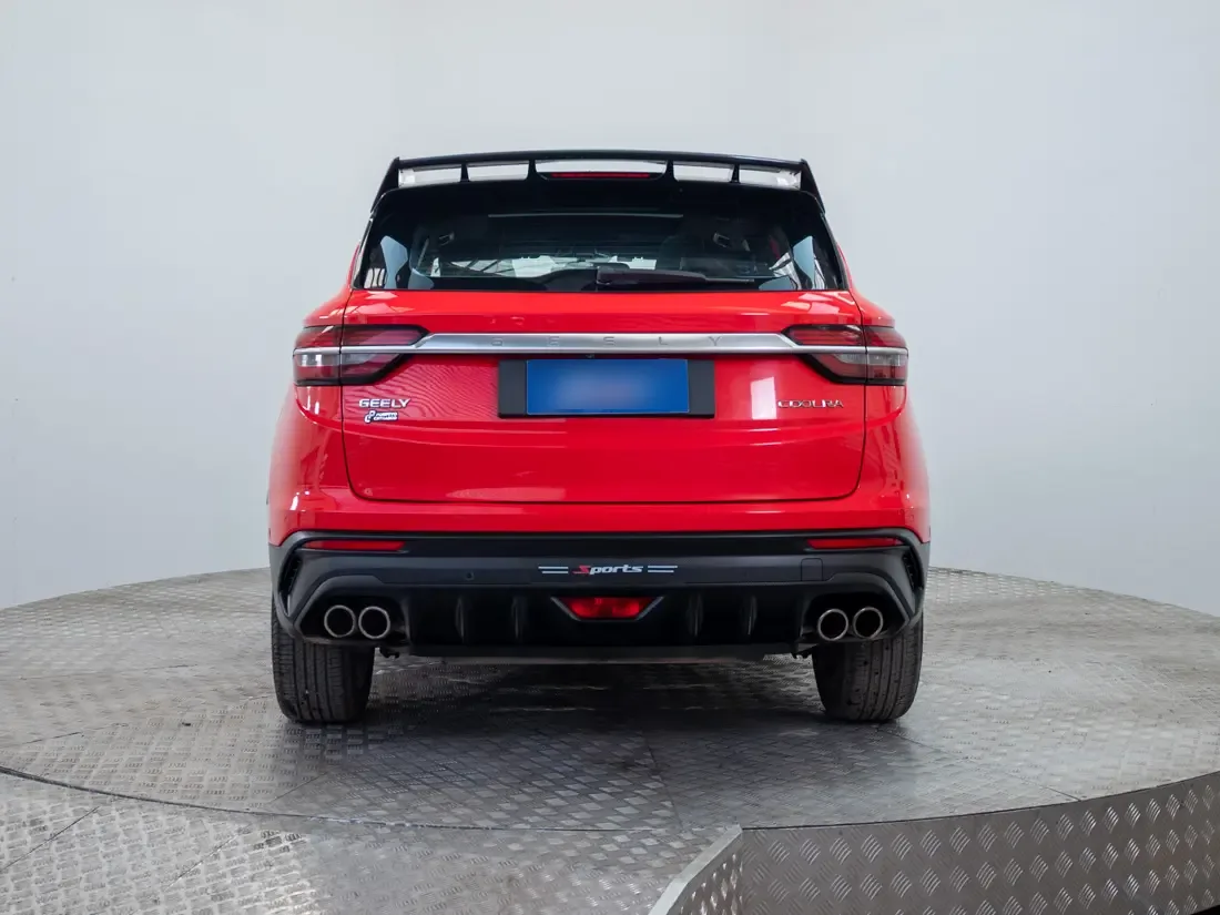 Geely Coolray 1.5 Sport 7dct At año 2022