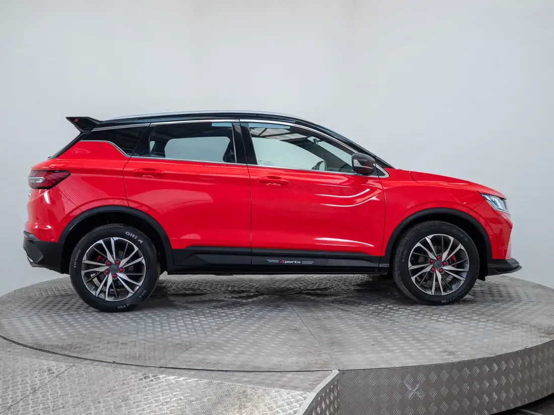 Geely Coolray 1.5 Sport 7dct At año 2022