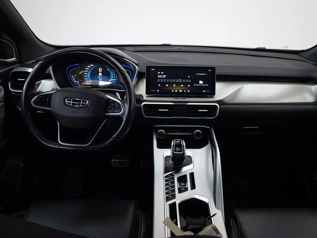 Geely Coolray 1.5 Sport 7dct At año 2022