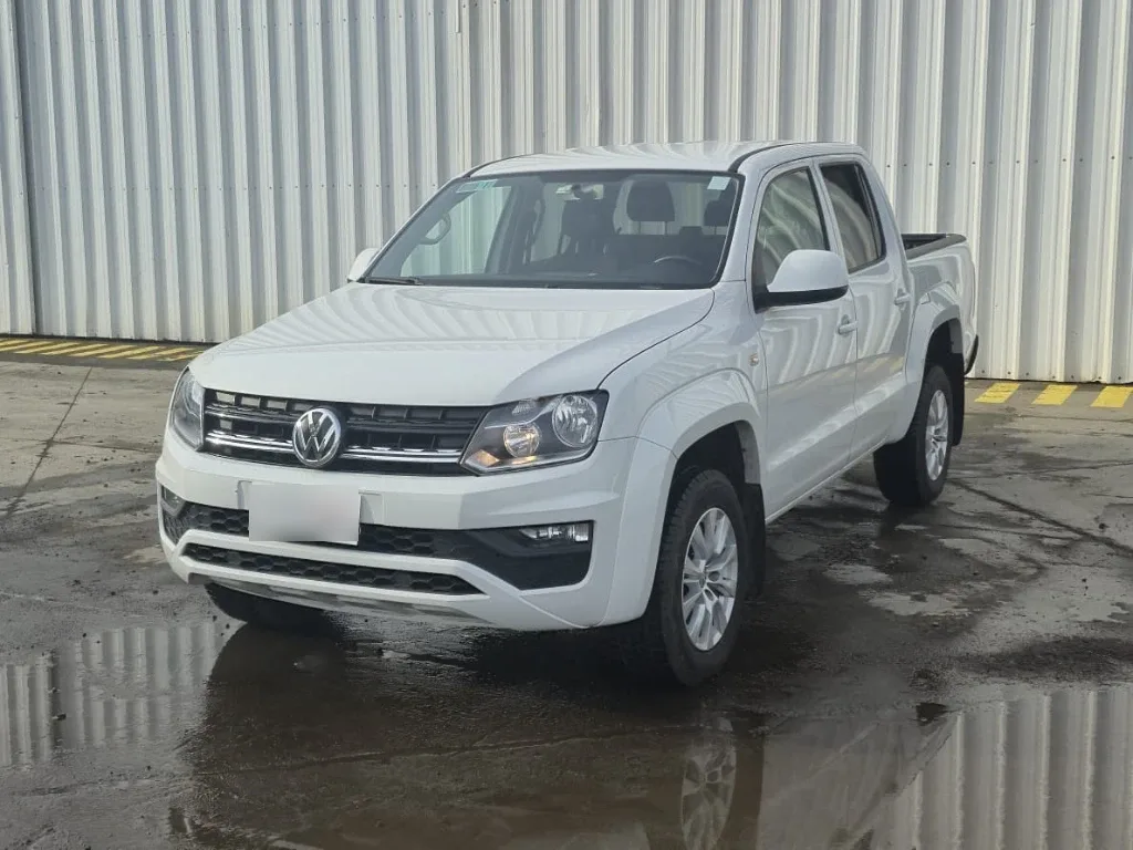 Volkswagen Amarok Dcab Tdi 4x4 Trendline 2.0 año 2023