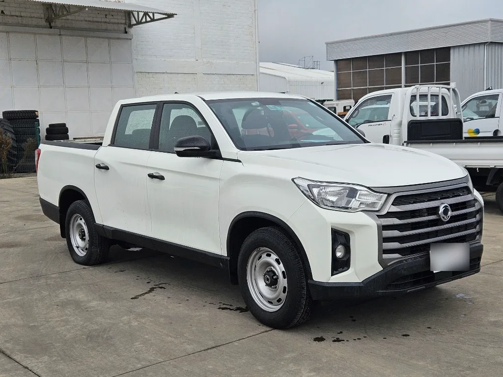 Ssangyong Grand Musso Grand Musso 2.2 4x2 Mt Full-Ql610 año 2023
