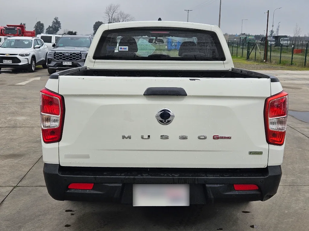 Ssangyong Grand Musso Grand Musso 2.2 4x2 Mt Full-Ql610 año 2023