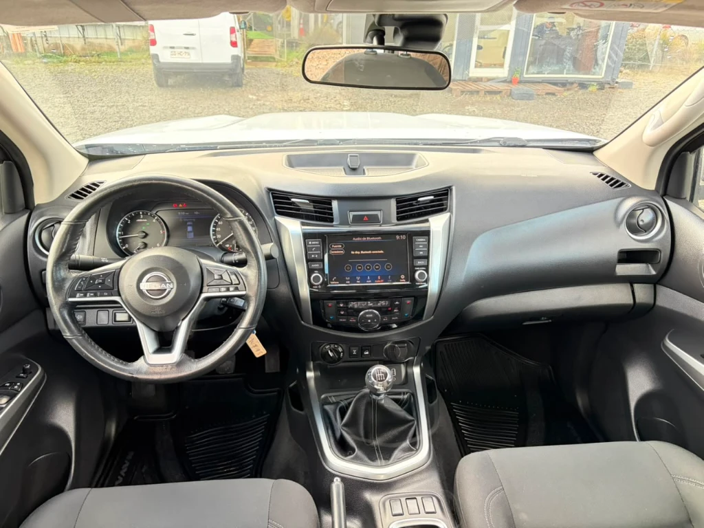 Nissan Navara D Cab Mt 4x4 2.3 Xe año 2023