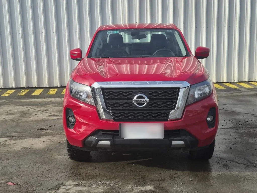 Nissan Navara Xe Mt 4x2 2.3 año 2023