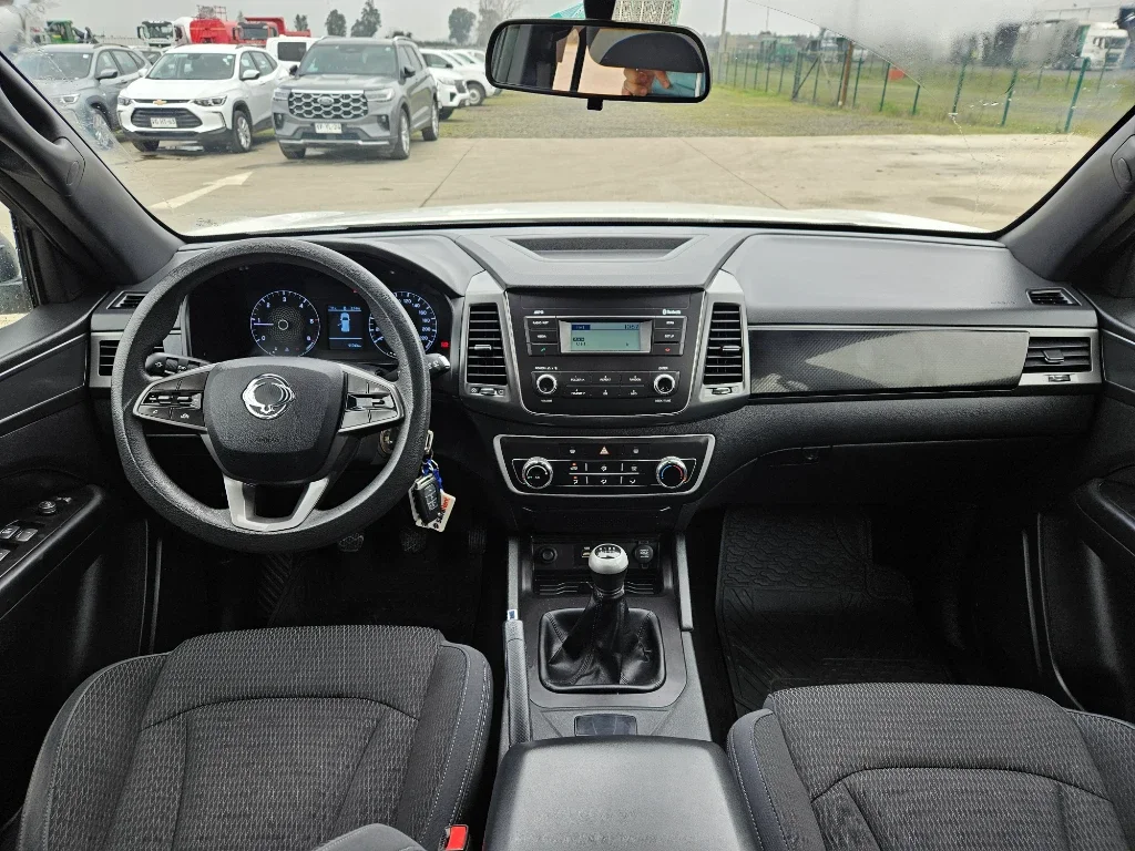 Ssangyong Grand Musso Grand Musso 2.2 4x2 Mt Full-Ql610 año 2023