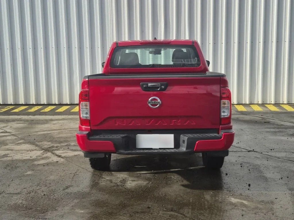 Nissan Navara Xe Mt 4x2 2.3 año 2023