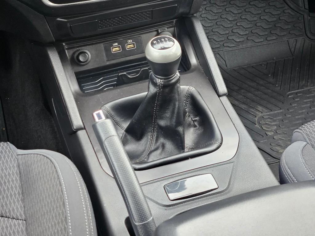 Ssangyong Grand Musso Grand Musso 2.2 4x2 Mt Full-Ql610 año 2023