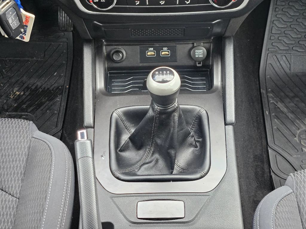 Ssangyong Grand Musso Grand Musso 2.2 4x2 Mt Full-Ql610 año 2023