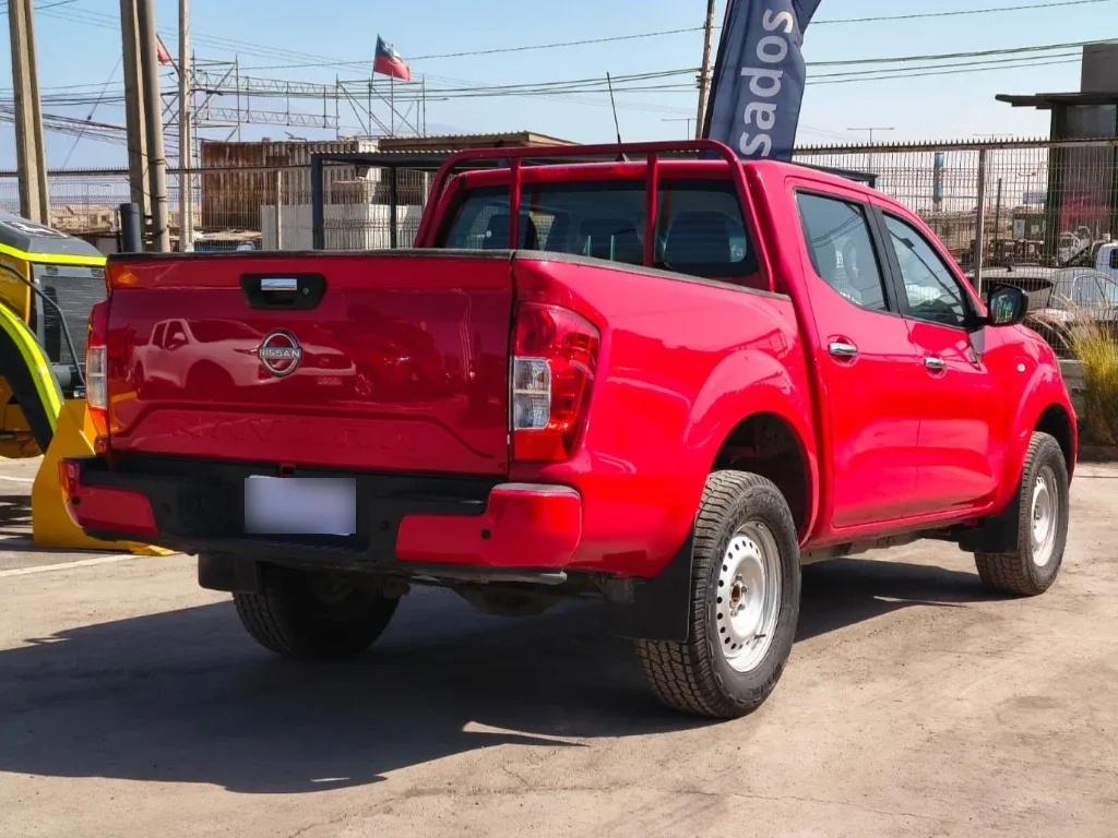 Nissan Navara Dc 4x2 2.3tdi Se año 2023
