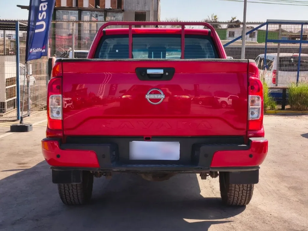 Nissan Navara Dc 4x2 2.3tdi Se año 2023