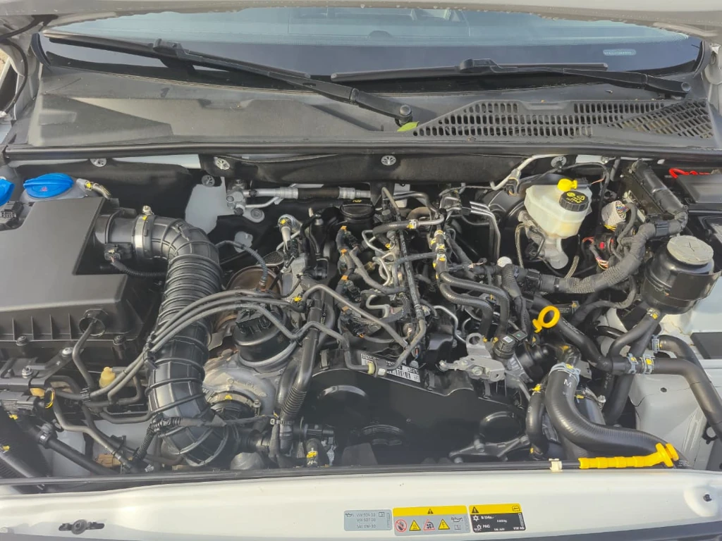 Volkswagen Amarok Dcab Tdi 4x4 Trendline 2.0 año 2023