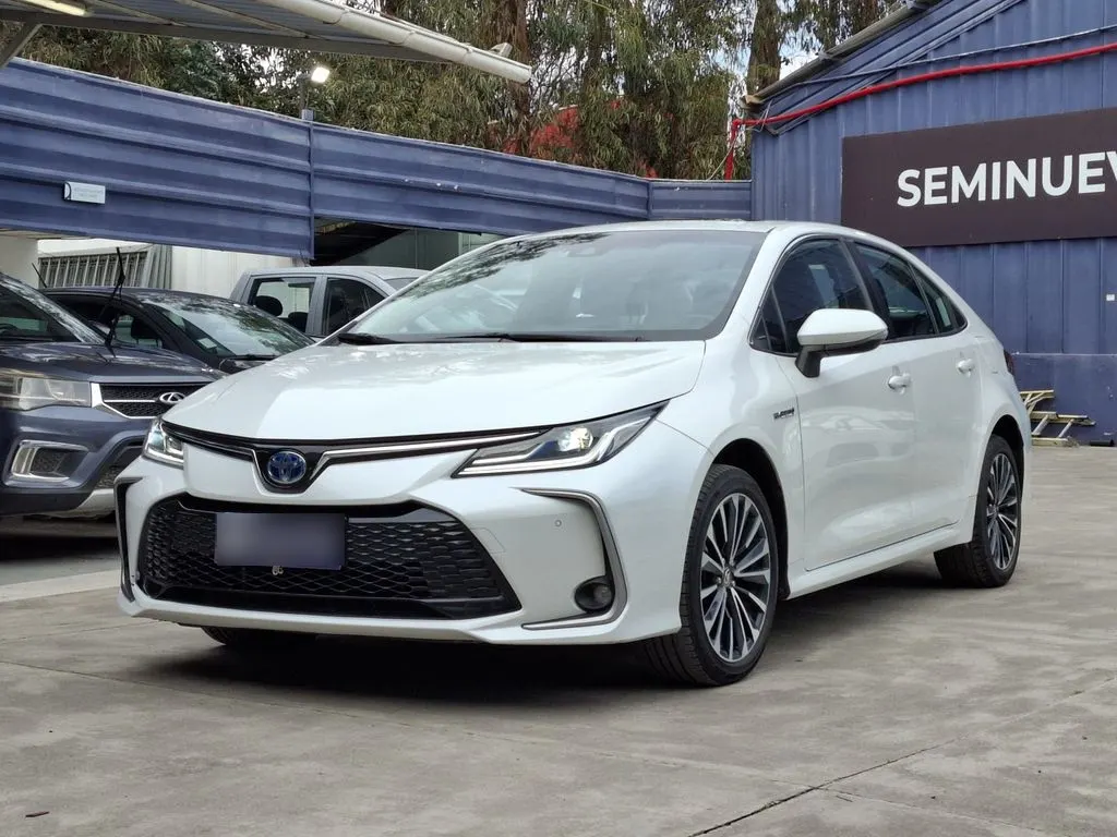Toyota Corolla 1.8 Xli Hybrid 4x2 Cvt At 4p año 2024