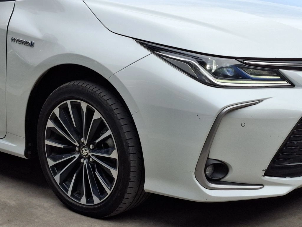 Toyota Corolla 1.8 Xli Hybrid 4x2 Cvt At 4p año 2024