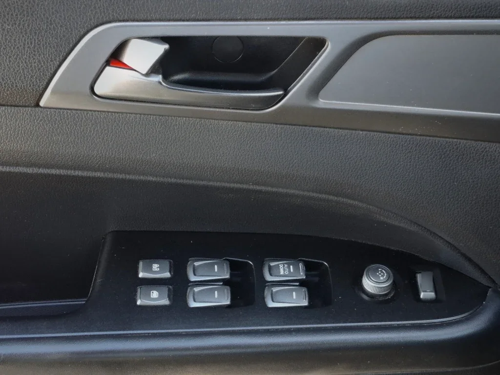Ssangyong Grand Musso Grand Musso 2.2 4x2 Mt Full-Ql612 año 2023