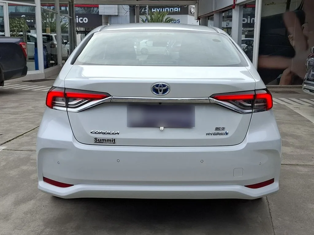 Toyota Corolla 1.8 Xli Hybrid 4x2 Cvt At 4p año 2024
