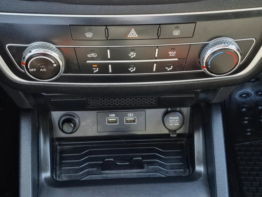 Ssangyong Grand Musso Grand Musso 2.2 4x2 Mt Full-Ql612 año 2023