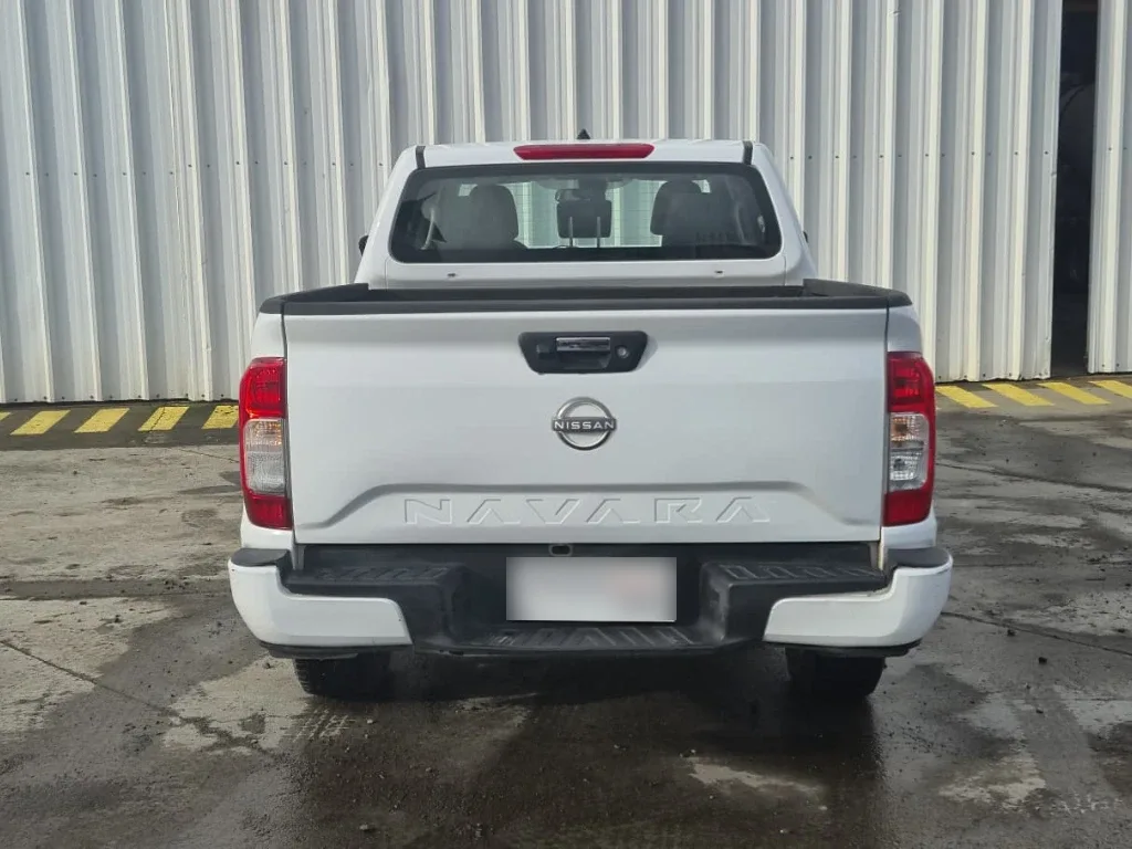 Nissan Navara Xe Mt 4x2 2.3 año 2023