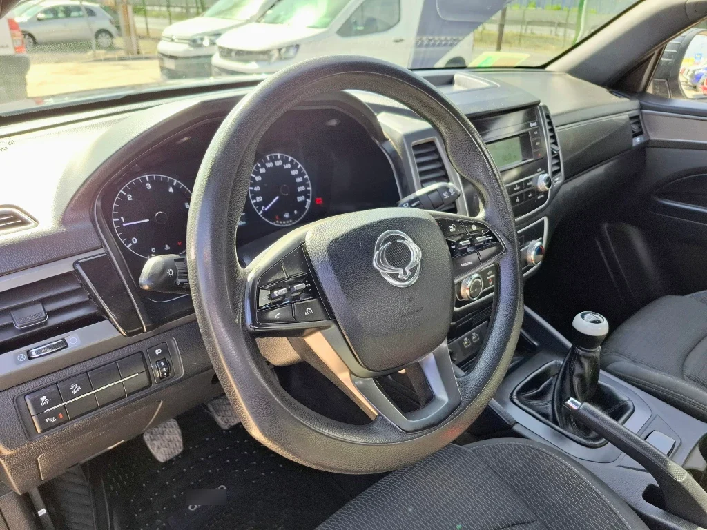Ssangyong Grand Musso Grand Musso 2.2 4x2 Mt Full-Ql612 año 2023