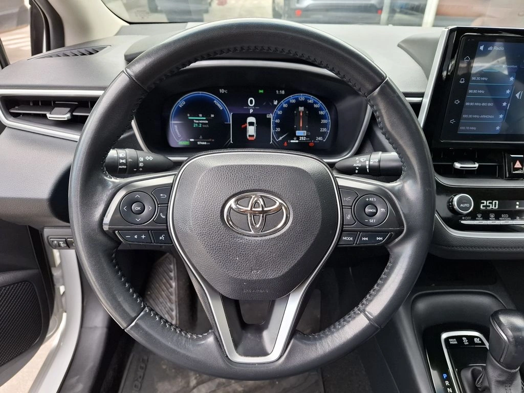 Toyota Corolla 1.8 Xli Hybrid 4x2 Cvt At 4p año 2024
