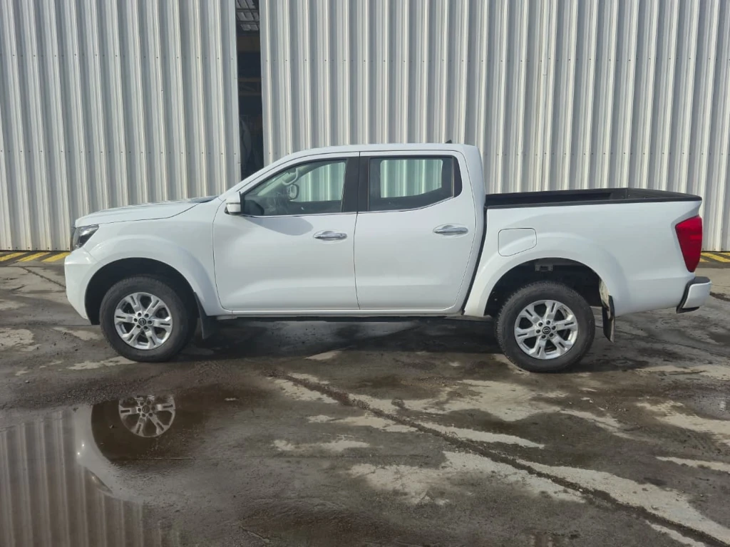 Nissan Navara Xe Mt 4x2 2.3 año 2023