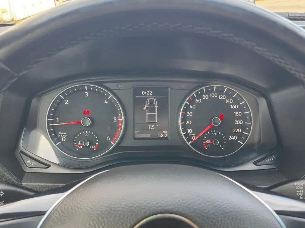 Volkswagen Amarok Trendline Mt D/c 4x4 2.0d año 2023
