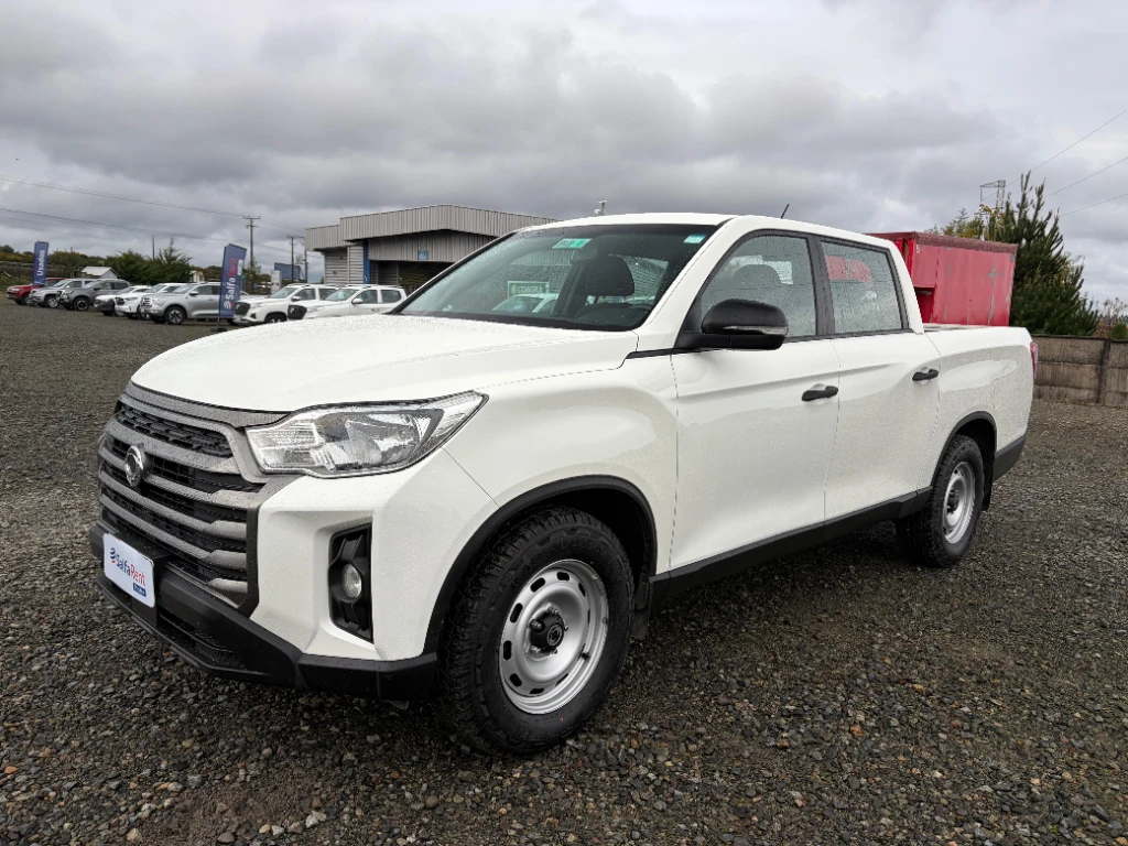 Ssangyong Grand Musso 2.2 4x2 año 2023