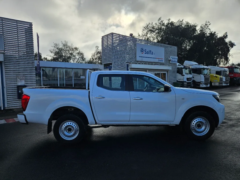 Nissan Navara Dc 4x2 2.3tdi Se año 2023