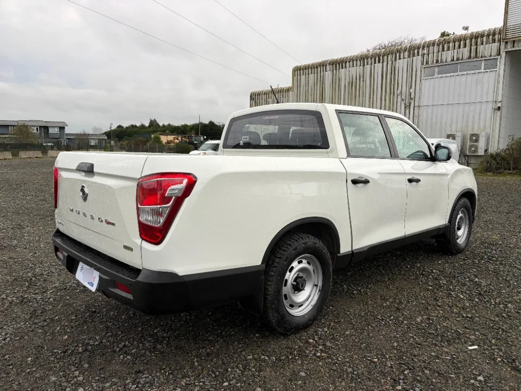 Ssangyong Grand Musso 2.2 4x2 año 2023