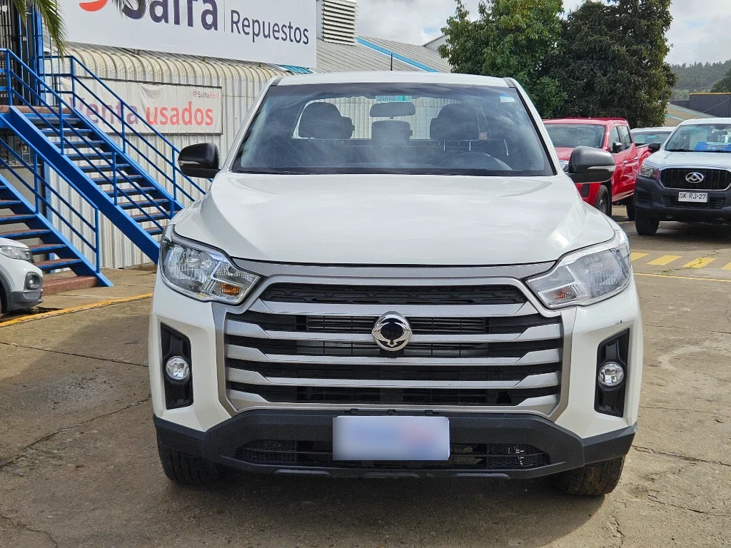 Ssangyong Grand Musso Gran Musso 2.2 4x2 Mt Full -Ql610 año 2023