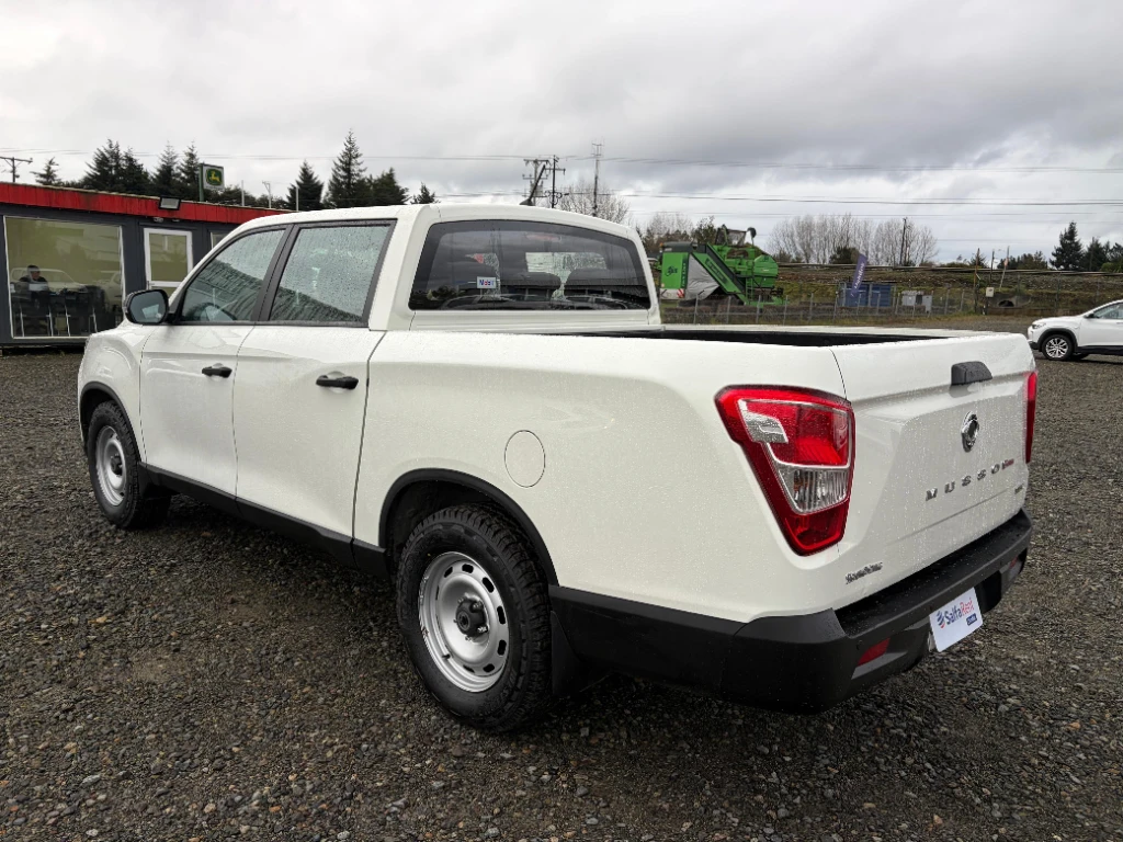Ssangyong Grand Musso 2.2 4x2 año 2023