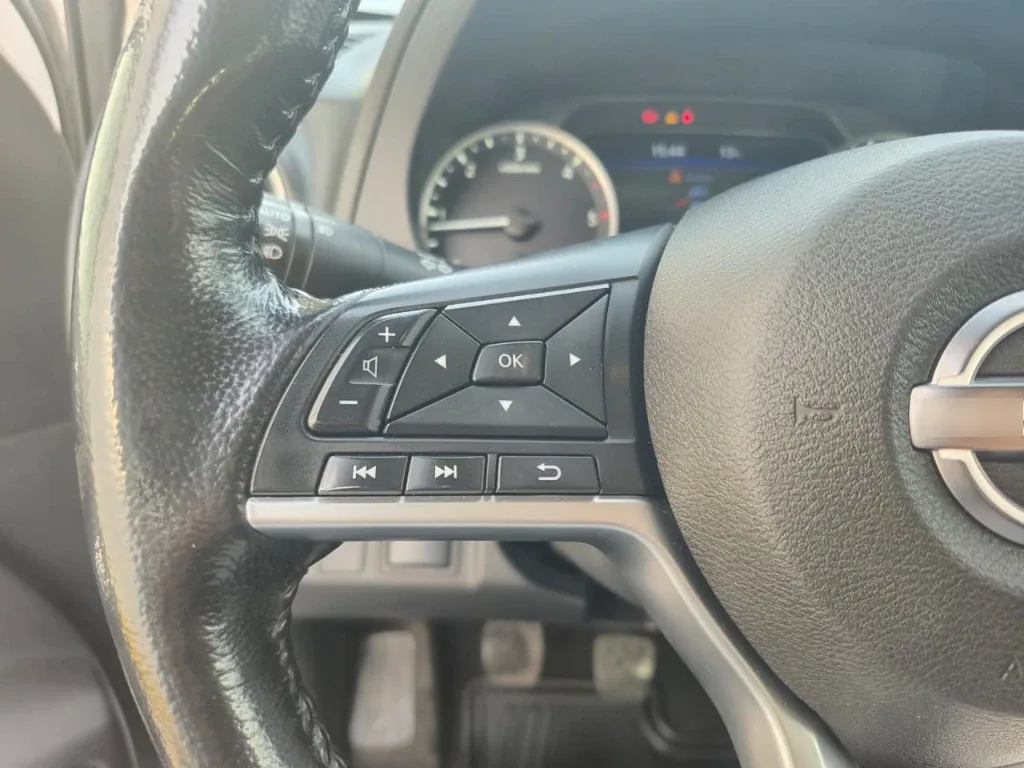 Nissan Navara Xe Mt 4x2 2.3 año 2023