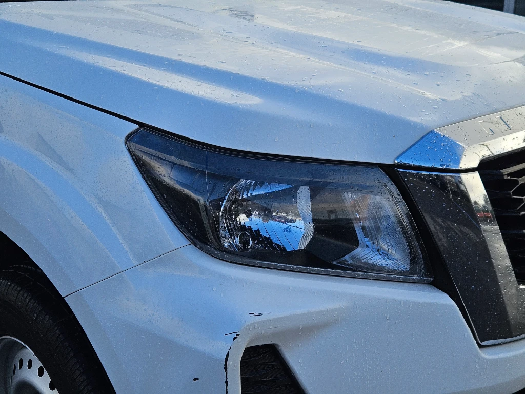 Nissan Navara Dc 4x2 2.3tdi Se año 2023