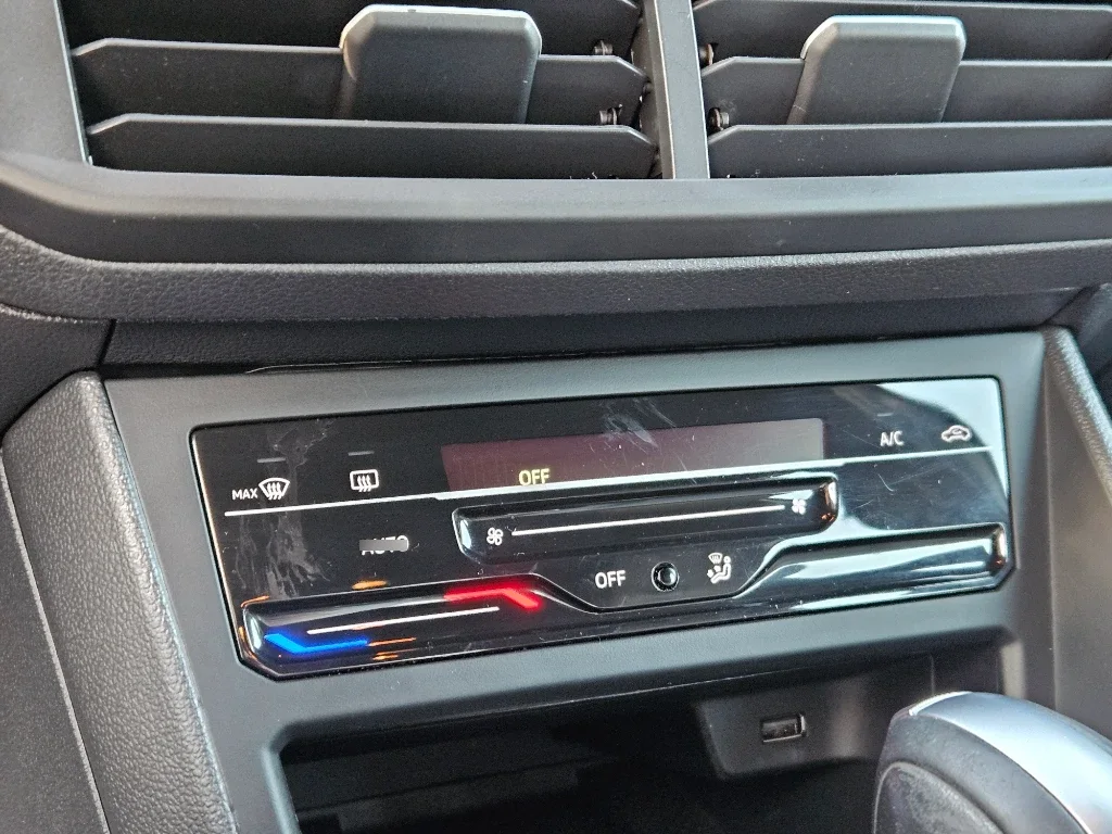 Volkswagen Nivus Tsi At Highline 1.0 año 2023