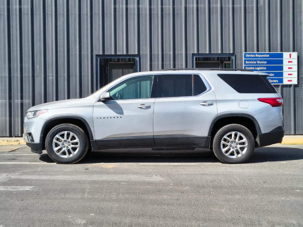 Chevrolet Traverse Lt 5p 3.6l Awd At año 2021