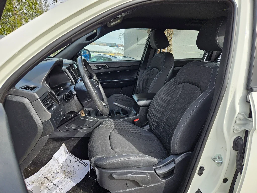 Ssangyong Grand Musso Gran Musso 2.2 4x2 Mt Full -Ql610 año 2023
