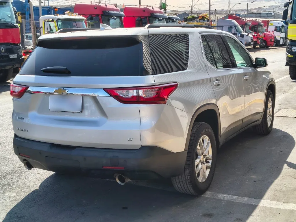 Chevrolet Traverse Lt 5p 3.6l Awd At año 2021