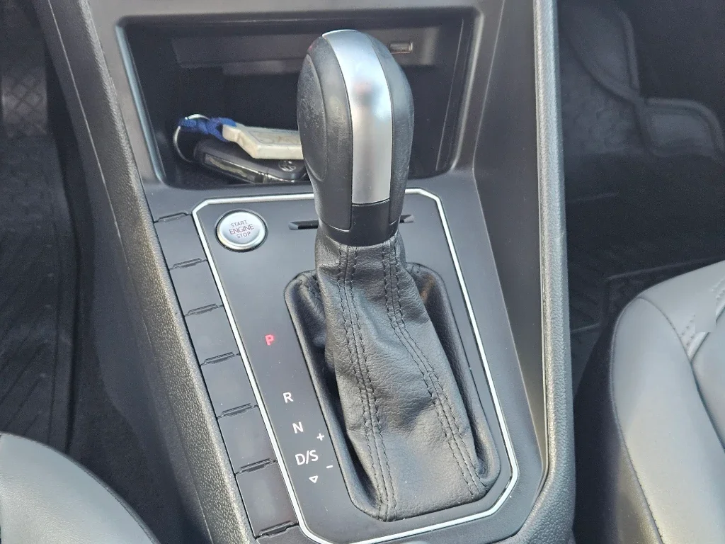 Volkswagen Nivus Tsi At Highline 1.0 año 2023
