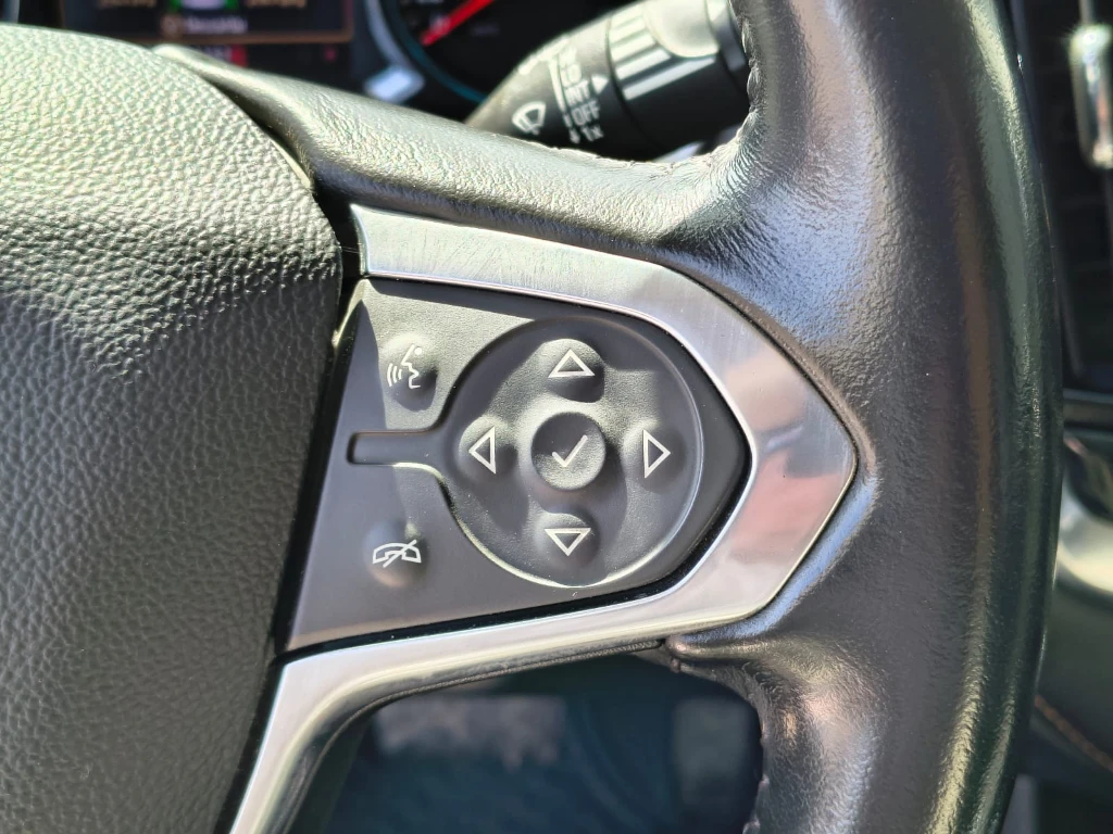 Chevrolet Traverse Lt 5p 3.6l Awd At año 2021