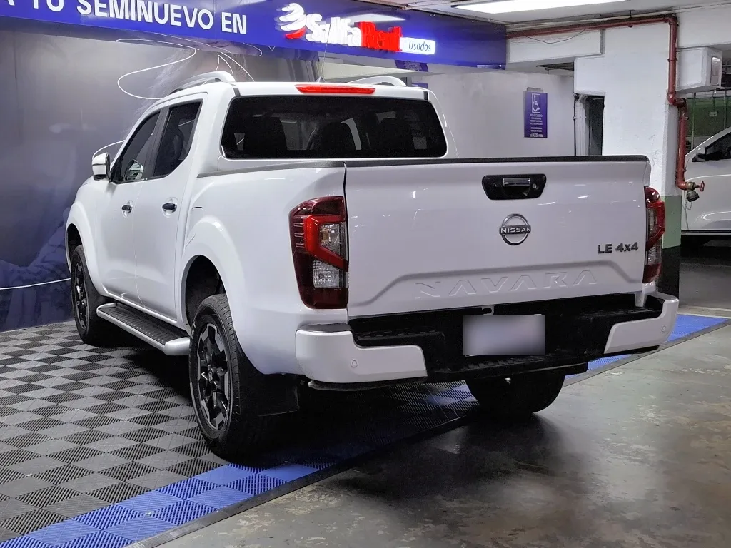 Nissan Navara Dc 4x4 2.3tdi Le año 2023