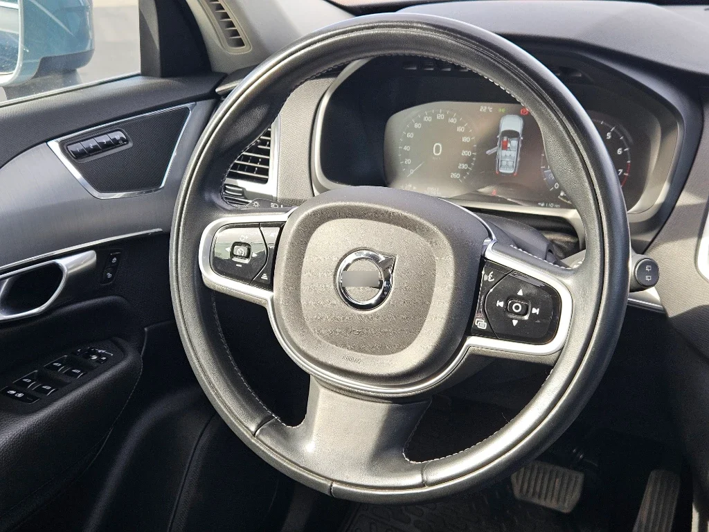 Volvo Xc90 B6 Momentum año 2022