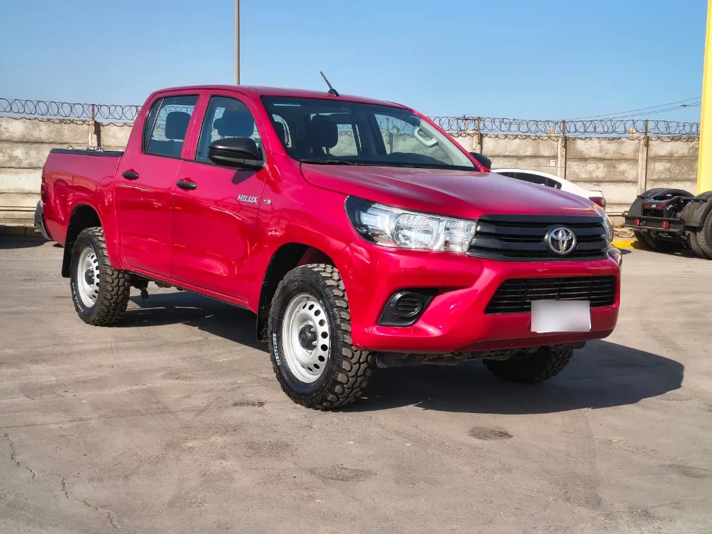 Toyota Hilux Dc 4x4 2.4 D Dx Mt año 2024