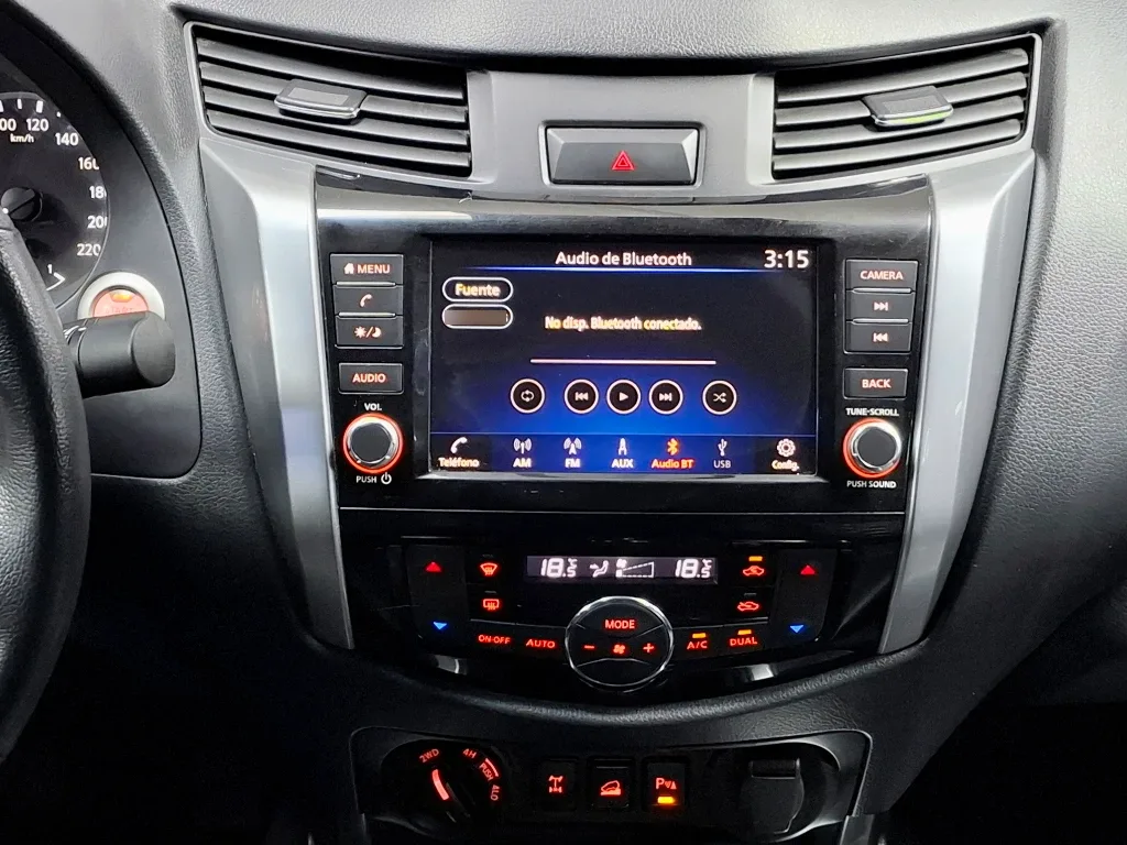 Nissan Navara Dc 4x4 2.3tdi Le año 2023