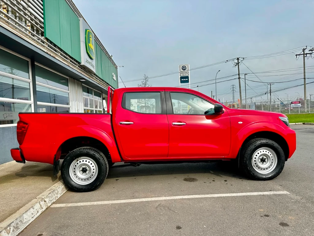 Nissan Navara Navara Dc 4x4 2.3 Tdi Se año 2023