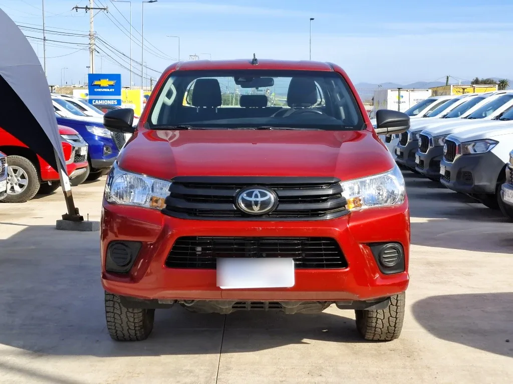 Toyota Hilux Toyota Hilux Dx Tss 4x2 Mt año 2023